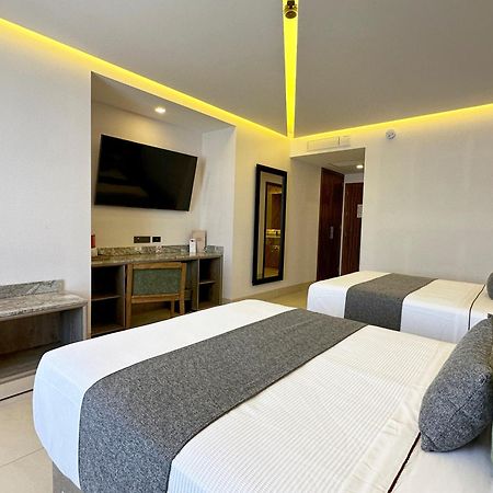 Hotel Antre Chapultepec Γκουανταλαχάρα Εξωτερικό φωτογραφία