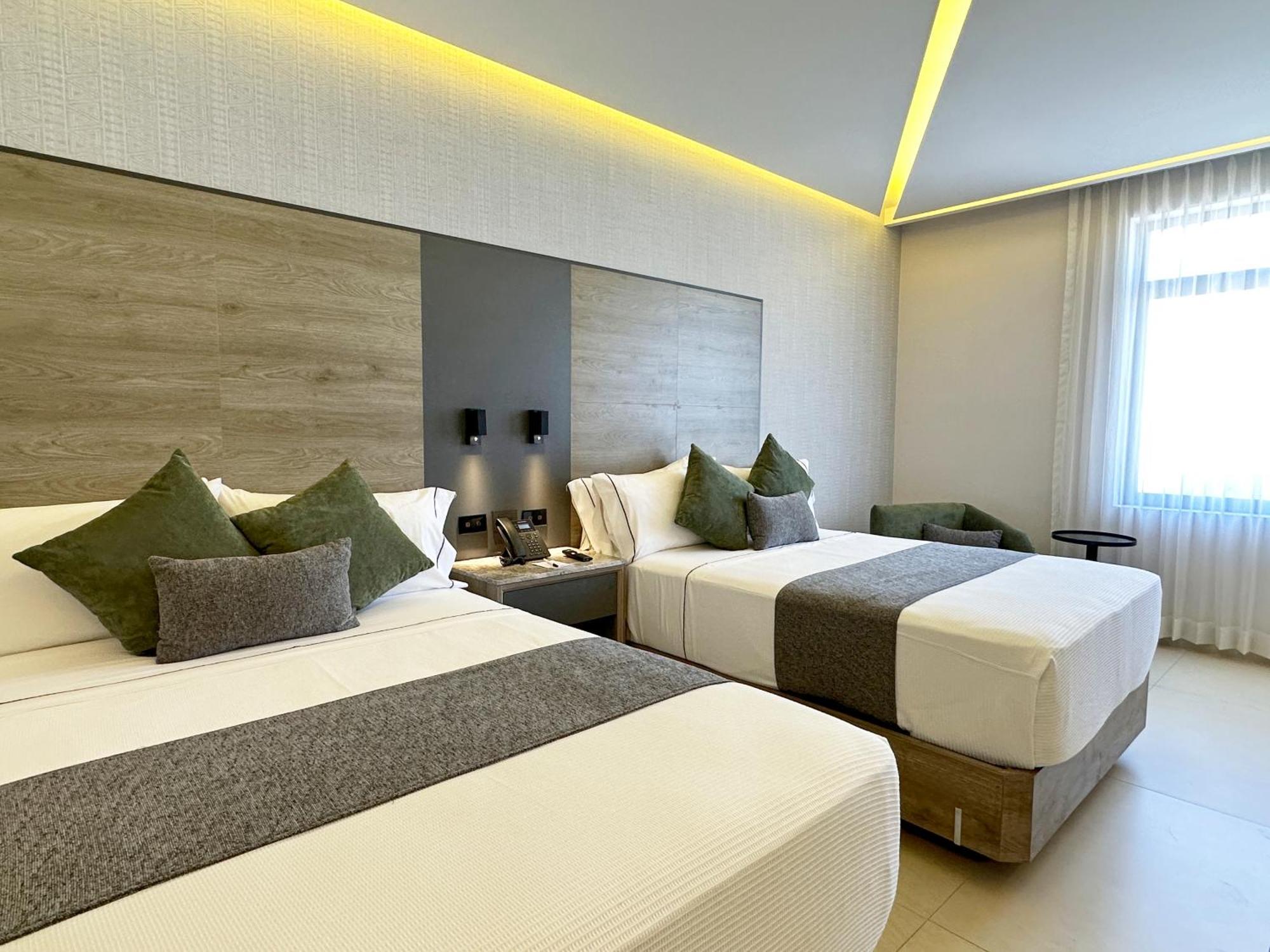 Hotel Antre Chapultepec Γκουανταλαχάρα Εξωτερικό φωτογραφία