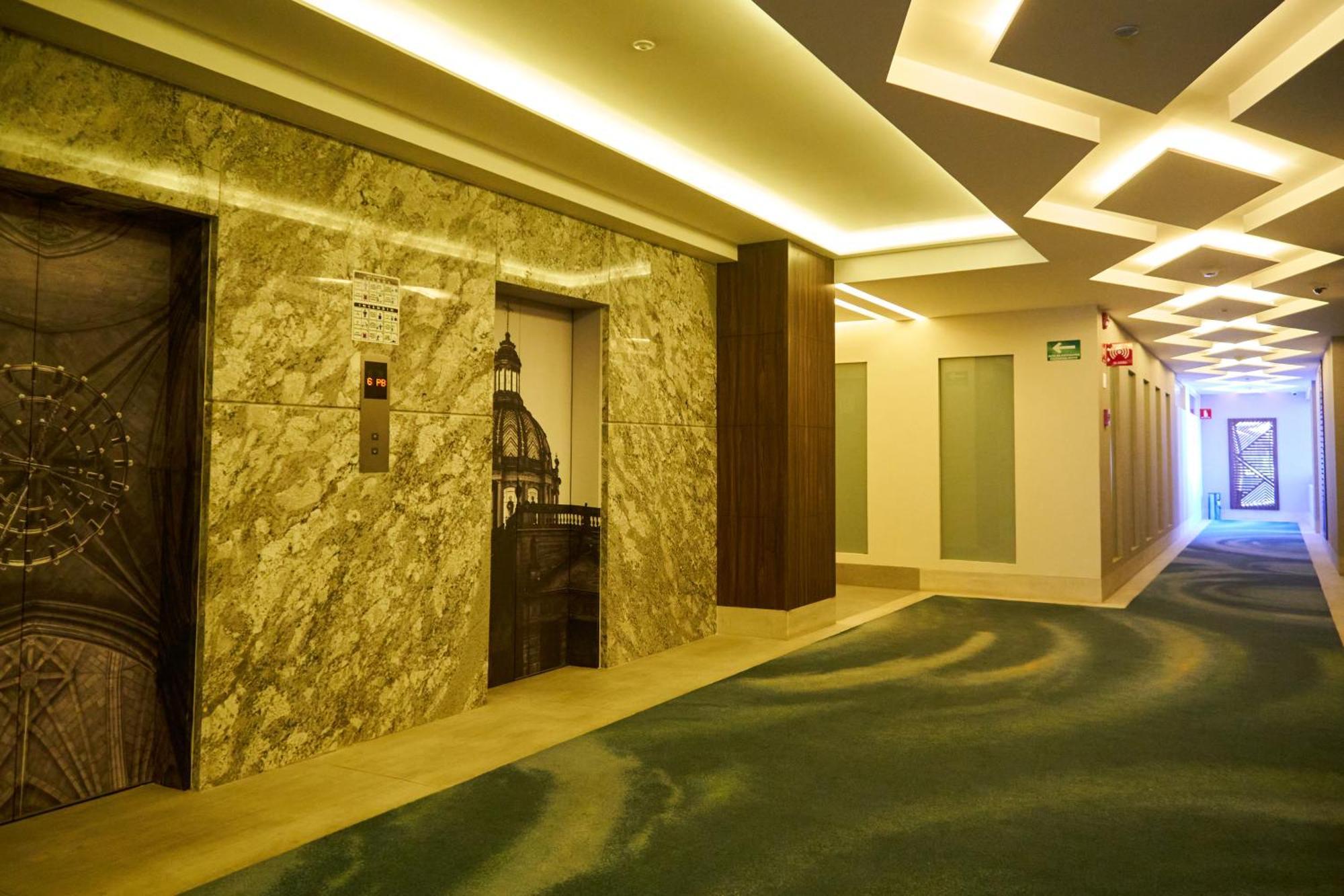 Hotel Antre Chapultepec Γκουανταλαχάρα Εξωτερικό φωτογραφία